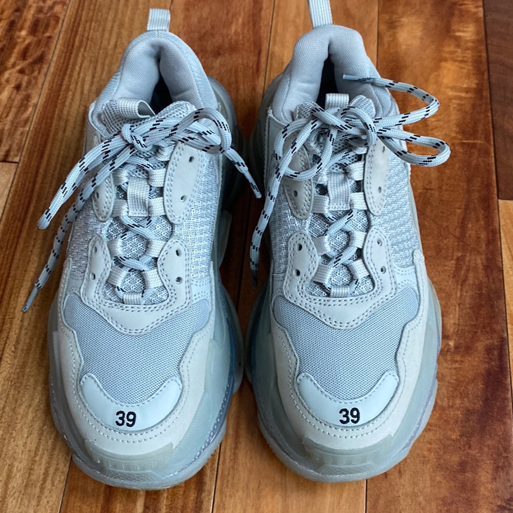 Balenciaga Triple S Sneakers size 9 but fits size 8.5